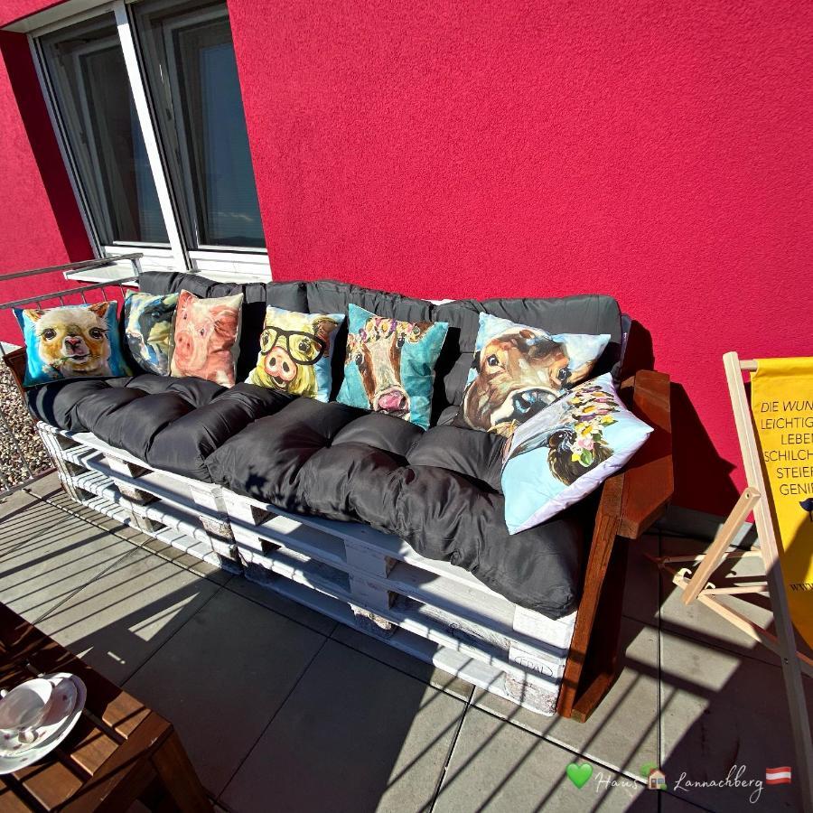 Haus Lannachberg Apartamento Exterior foto